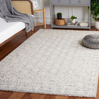 Ivory Wool 4' x 6' Hand Tufted Rectangular Rug