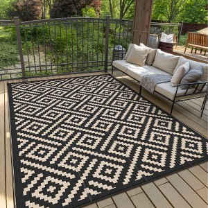 Abynow Geometric Waterproof Outdoor Area Rug - 1 of 4