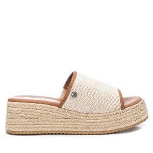 Refresh Shoes Women's Wedge Sandals - 1 of 4