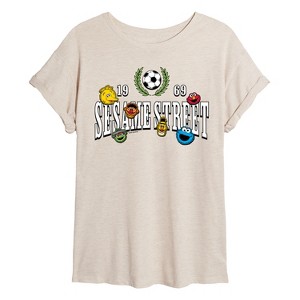 Women's - Sesame Street - Ss Soccer Jersey Oversized Graphic T-Shirt - 1 of 4