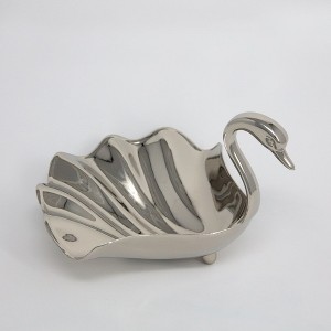 Jiallo Large swan dish - 7 X 6 1/4 X 4 1/2" - 1 of 1