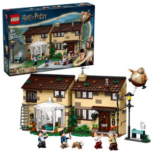 LEGO Harry Potter Privet Drive: Aunt Marge’s Visit 76451 - 1 of 4