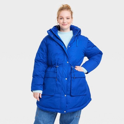 100% Recycled Polyester Relaxed Heavyweight Cropped Puffer Jacket