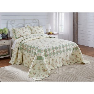 BrylaneHome Charlotte Bedspread - 1 of 4