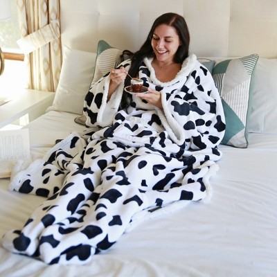 Catalonia Cow Print Sherpa Wearable Blanket with Sleeves and Foot Pockets