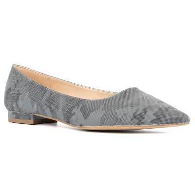 Fashion To Figure Women's Bailey Ballet Flat - Wide Width