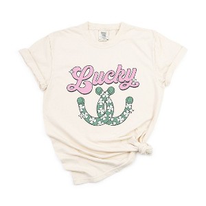 Simply Sage Market Women's Lucky Horseshoes Short Sleeve Garment Dyed Tee - 1 of 4