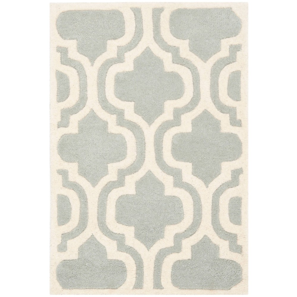 2'x3' Margie Quatrefoil Design Tufted Area Rug Gray/Ivory - Safavieh