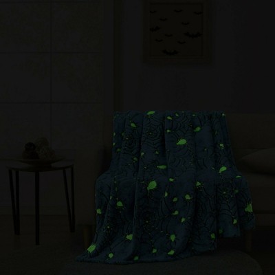Gray Halloween Glow-in-the-Dark Spider Web Fleece Throw Blanket