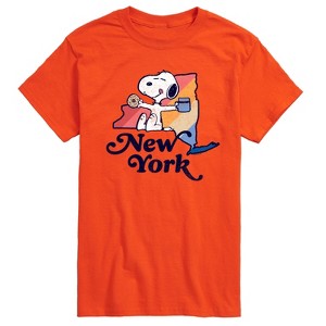 Men's - Peanuts - New York Snoopy Short Sleeve Graphic T-Shirt - 1 of 4