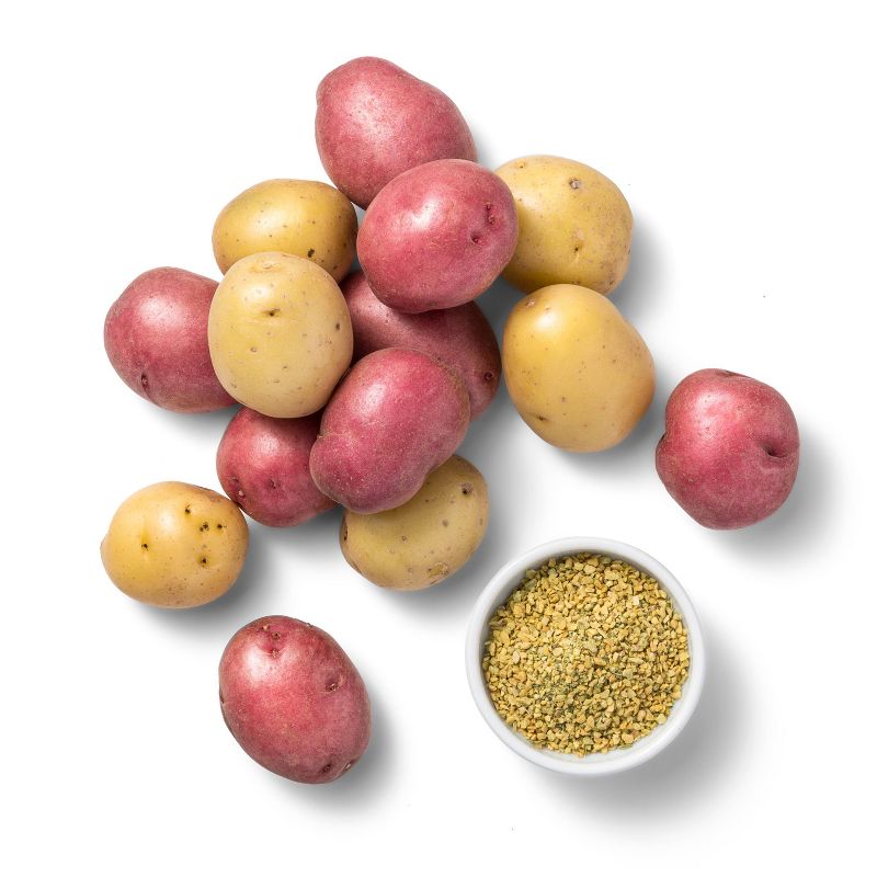 Garlic Parsley Mini Creamer Potatoes - 16oz - Good &#38; Gather&#8482;, 3 of 6