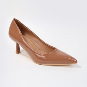 Berness Women's Caitlin Classic Patent Kitten Heel Pumps - 1 of 4