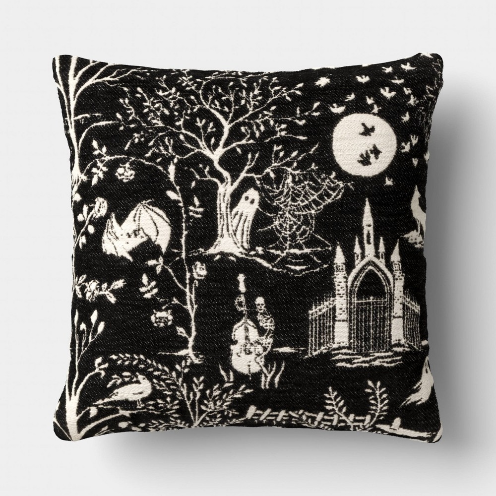 Square Halloween Pillow black/ivory - Threshold™