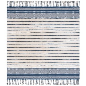 Kilim Collection KLC401 Hand Woven Indoor Rugs - Safavieh - 1 of 2