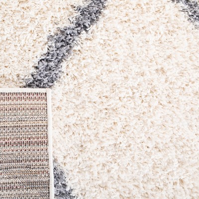 Luxe Boho Gray Round Hand-Knotted Shag Rug, 8' Diameter