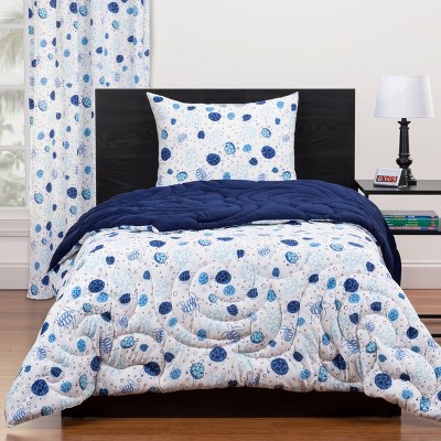 Full/Queen Turtle Time Reversible Comforter Set Blue - Highlights