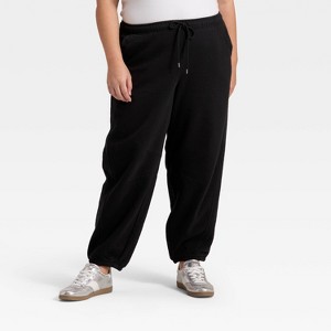 Women's High-Rise Barrel Leg Sweatpants - Universal Thread™ - 1 of 3
