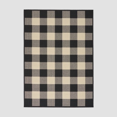 5'3  x 7' Crossroads Check Outdoor Rug Black/Ivory - Christopher Knight Home