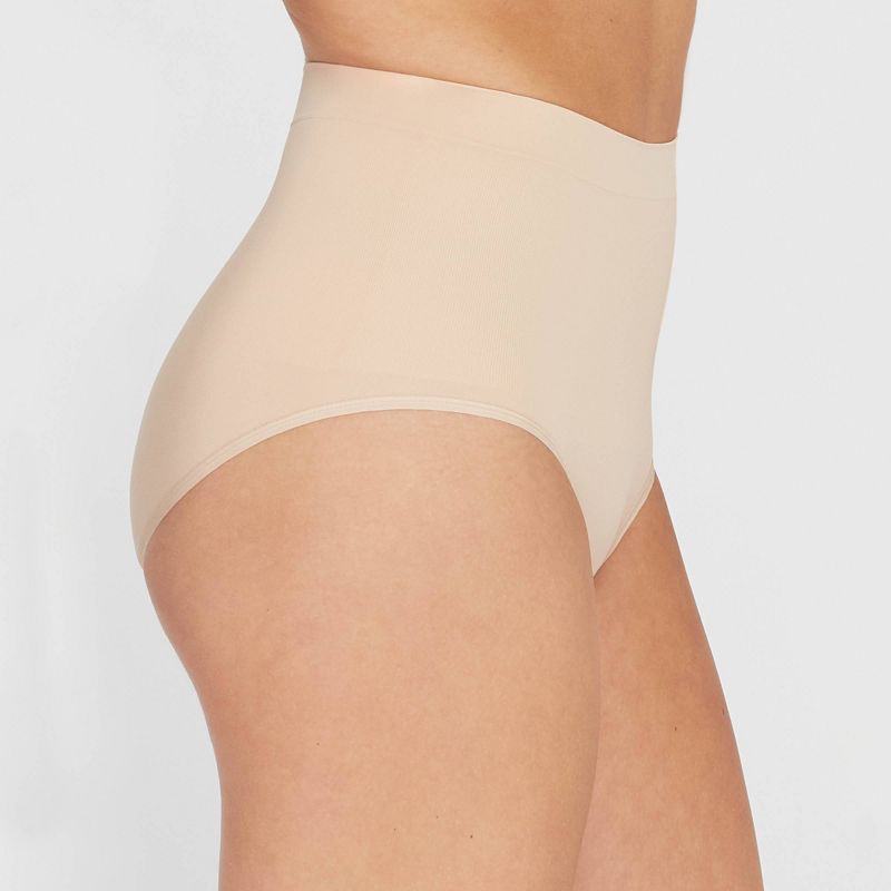 ASSETS by SPANX Women's All Around Smoother Briefs, 4 of 4
