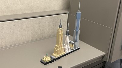 LEGO New York City LEGO Architecture (21028) Retired & Complete Set!!