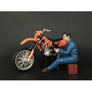 Mechanic Michael Figurine for 1/12 Scale Motorcycle Models by American Diorama - 1 of 3