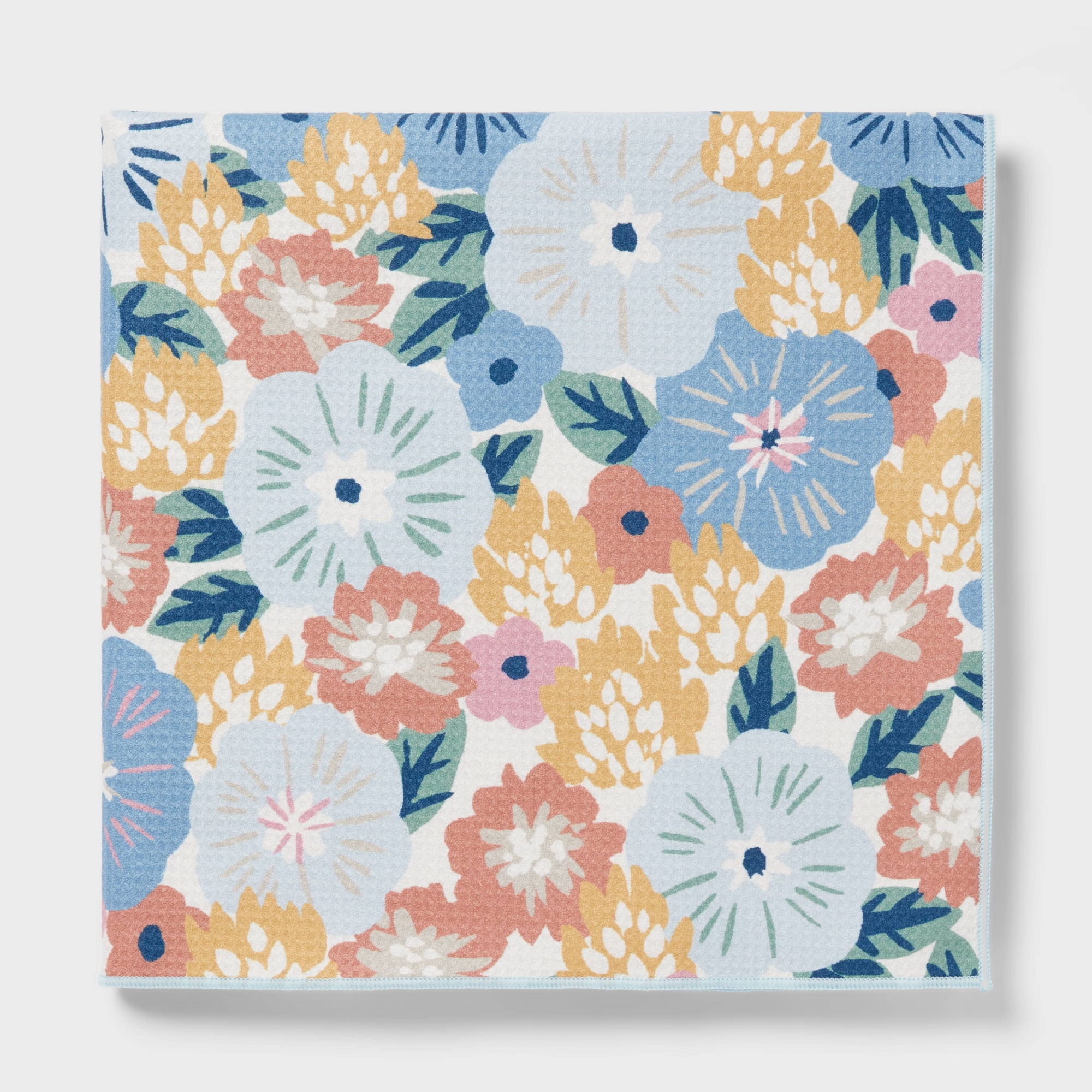 Quick Dry Waffle All Over Floral Oversized Bath Towel - Room Essentials™