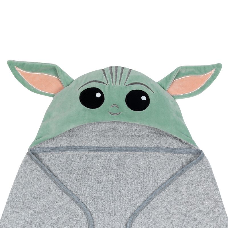 Lambs & Ivy Star Wars The Child/Baby Yoda/Grogu Gray Hooded Baby Bath Towel, 2 of 6