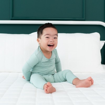 Kyte Baby Long Sleeve Pajamas in Sage