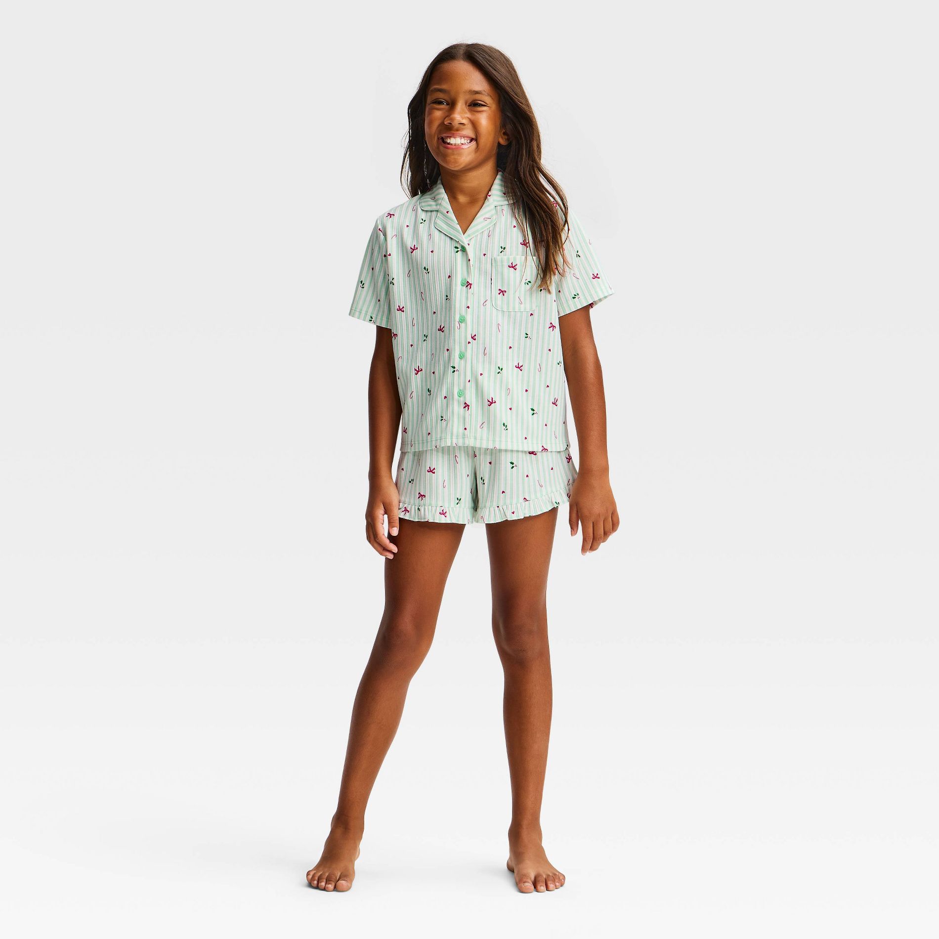 Girls' Holiday Striped Holiday Icons Short Sleeve Knit Button-Down 2pc Pajama Set - art class™ Green