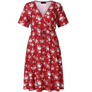 Women's Plus Size Floral V-Neck Dress Knee Length Mini Dresses - 1 of 1