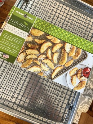 Nordic Ware - 43172AMZM Nordic Ware Half Sheet with Oven Safe Nonstick  Grid, 2 Piece Set, Natural & Naturals® Quarter Sheet with Oven-Safe  Nonstick