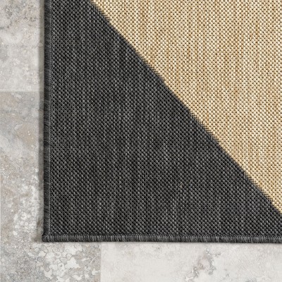 Loretta Dark Gray and Tan Synthetic 4' x 6' Area Rug
