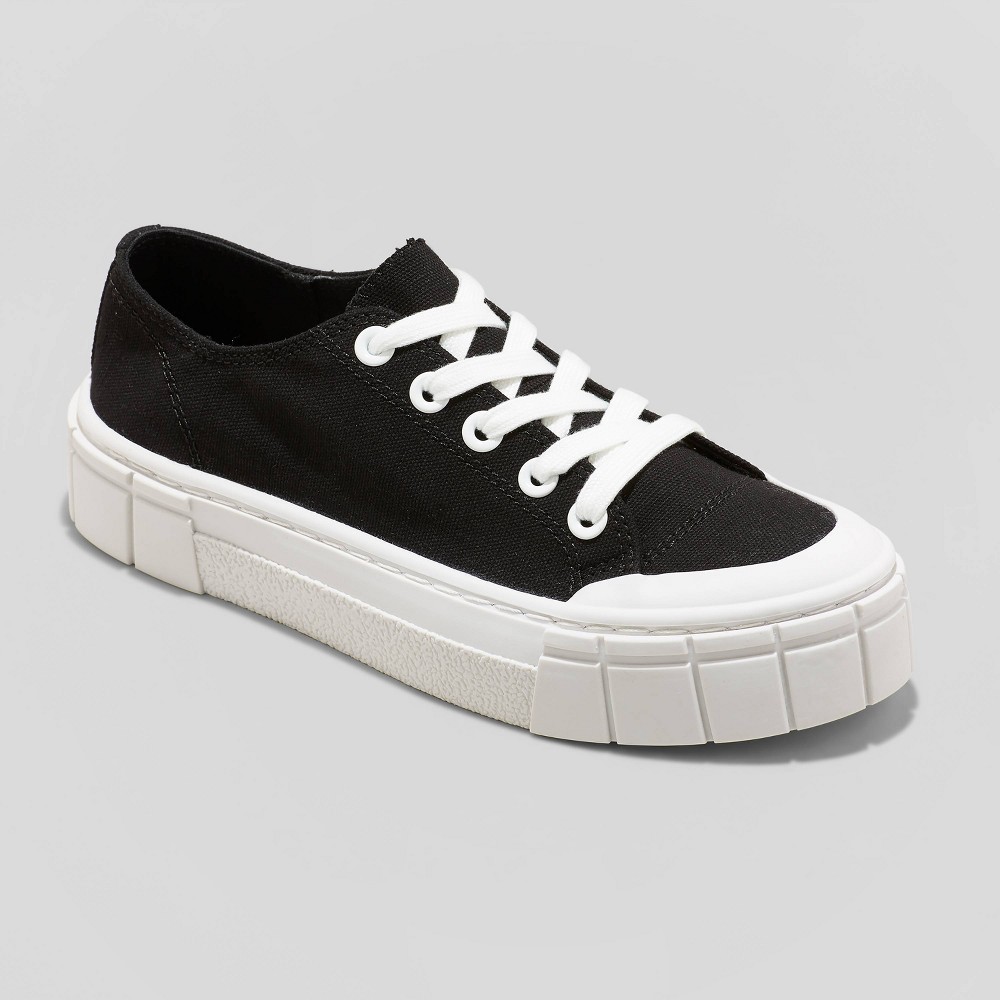 Size 10 Mad Love Women's Fran Sneakers - Black 