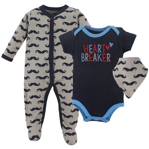 Luvable Friends Baby Boy Sleep and Play, Bodysuit and Bib, Heartbreaker - 1 of 1