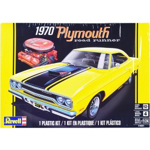 Level 4 Model Kit 1970 Plymouth Road Runner 1/24 Scale Model by Revell - 1 of 4