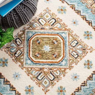 Ivory Hand-Tufted Wool 4' x 6' Rectangular Area Rug