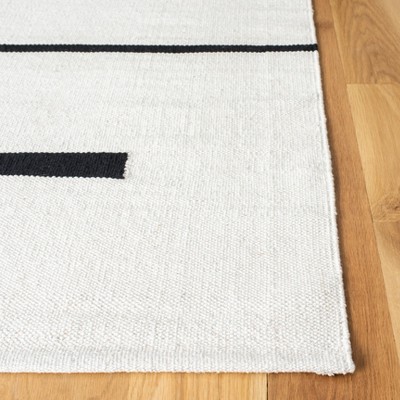 Ivory & Black Hand-Crafted Cotton Flat Weave Reversible Rug