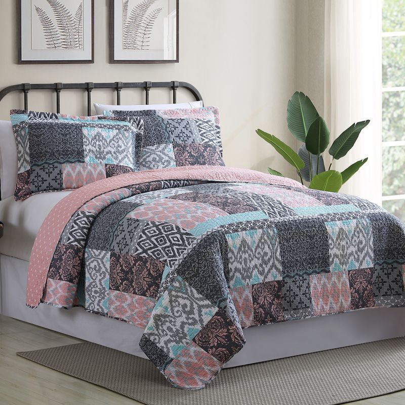 Modern Threads 100% Cotton Printed Reversible Quilt Sets Sylvia., 2 of 7