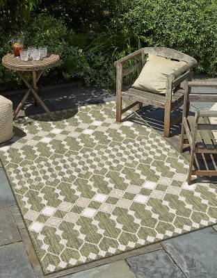 Green Trellis 9' x 12' Rectangular Washable Outdoor Rug