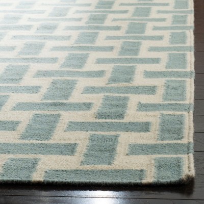 Ivory Geometric Flat Woven Round Wool Rug