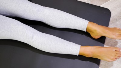 Gaiam Dry-Grip Yoga Mat - Thumbnail 5