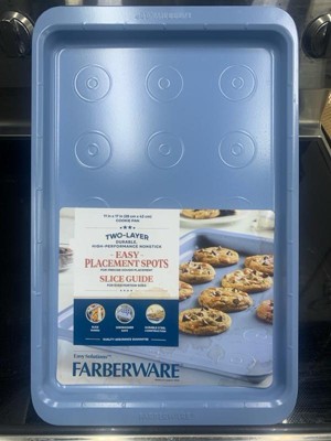 Farberware Easy Solutions Nonstick Bakeware Sheet Pan and 12-Cup Muffin Pan Set, 2-Piece, Blue 09712