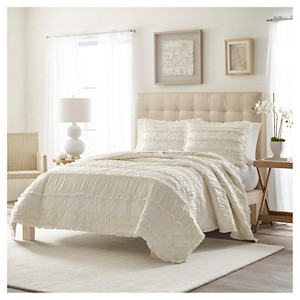 Solid Ruffle Quilt And Sham Set Full/Queen Ivory - Stone Cottage , White