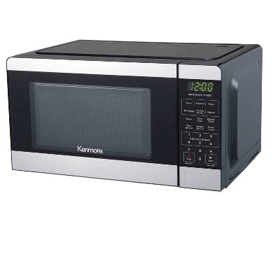 BEST SMALL MICROWAVE  BLACK+DECKER 0.7cu. ft. 700 Watt Microwave Oven Black  EM720CPN-P Review 