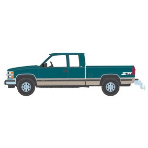 Greenlight 1/64 Lifted 1998 Chevrolet Silverado 1500 Extended Cab