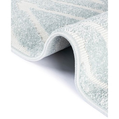 Light Blue Geometric 4' x 6' Synthetic Outdoor Area Rug