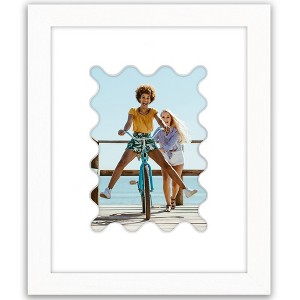 Americanflat Picture Frame with Oval Mat Insert and Shatter-Resistant Glass - Signature Collection - Photo Frame for Wall Display - 1 of 4
