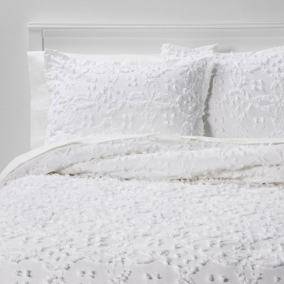 target white comforter