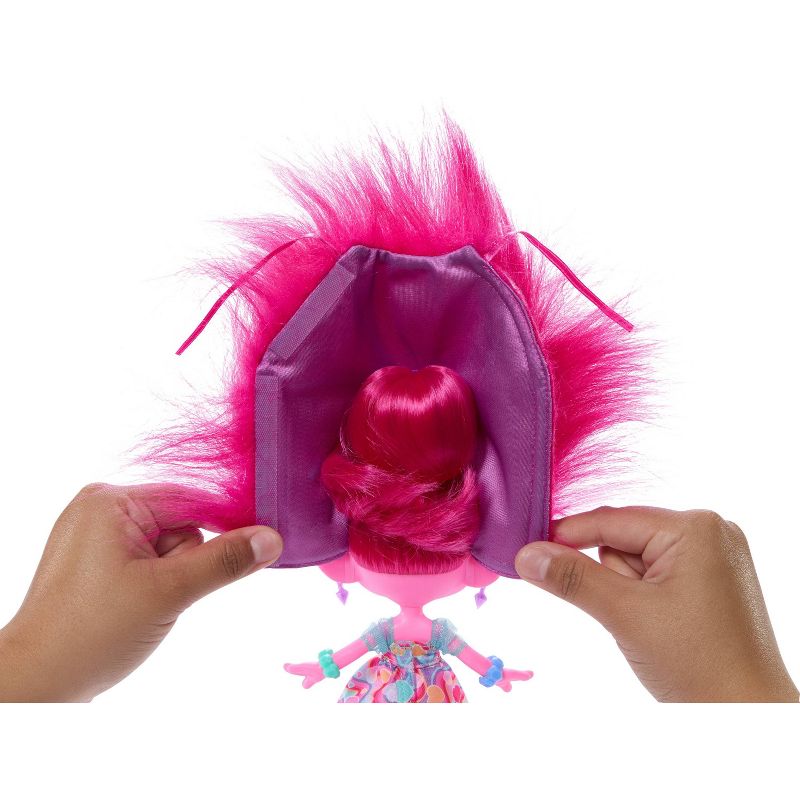 DreamWorks Trolls Band Together Hairsational Reveals Queen Poppy Fashion Doll &#38; 10+ Accessories, 4 of 8