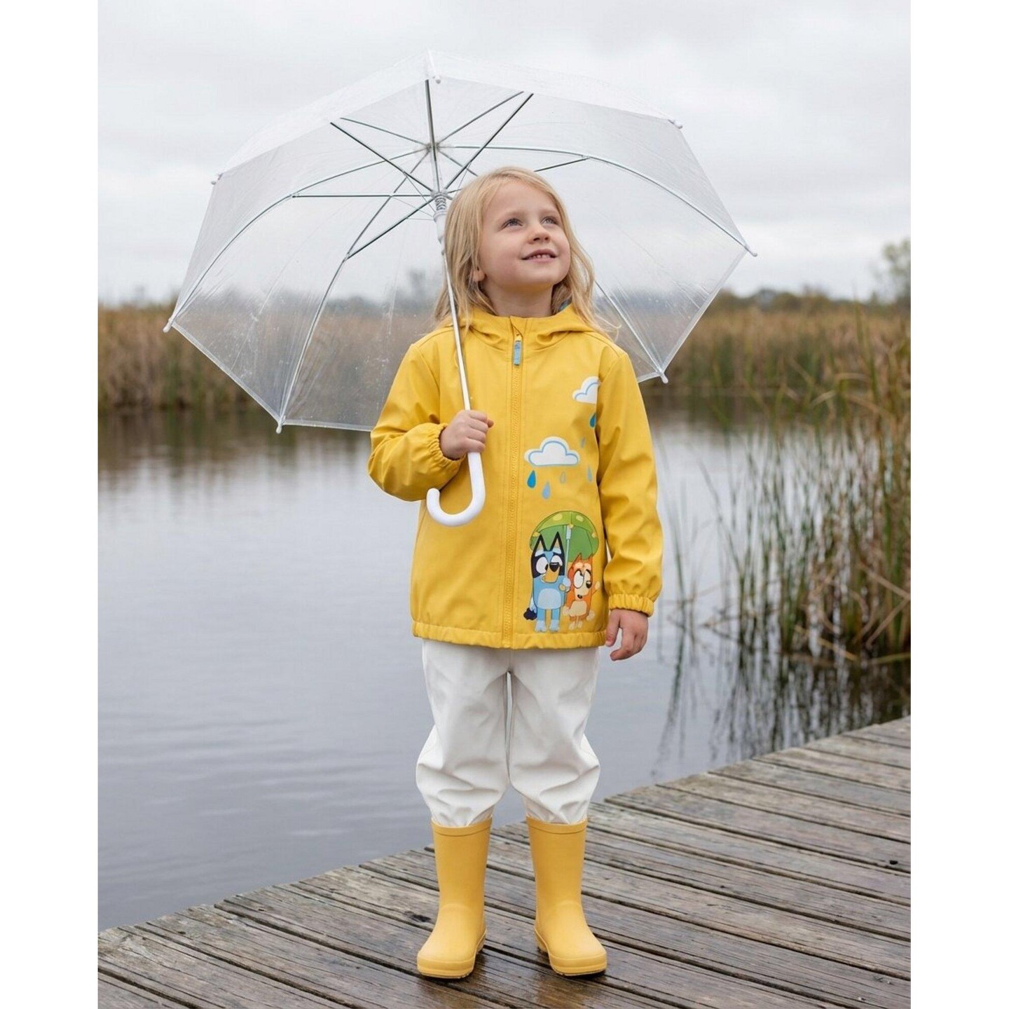 Детская куртка Bluey Boy or Girl Graphic Zip-Up Hooded Rain Jacket Yellow, цвет: Жёлтый — фото 2